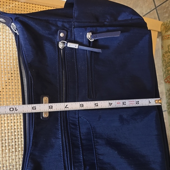 Baggallini large bags - Picture 4 of 9